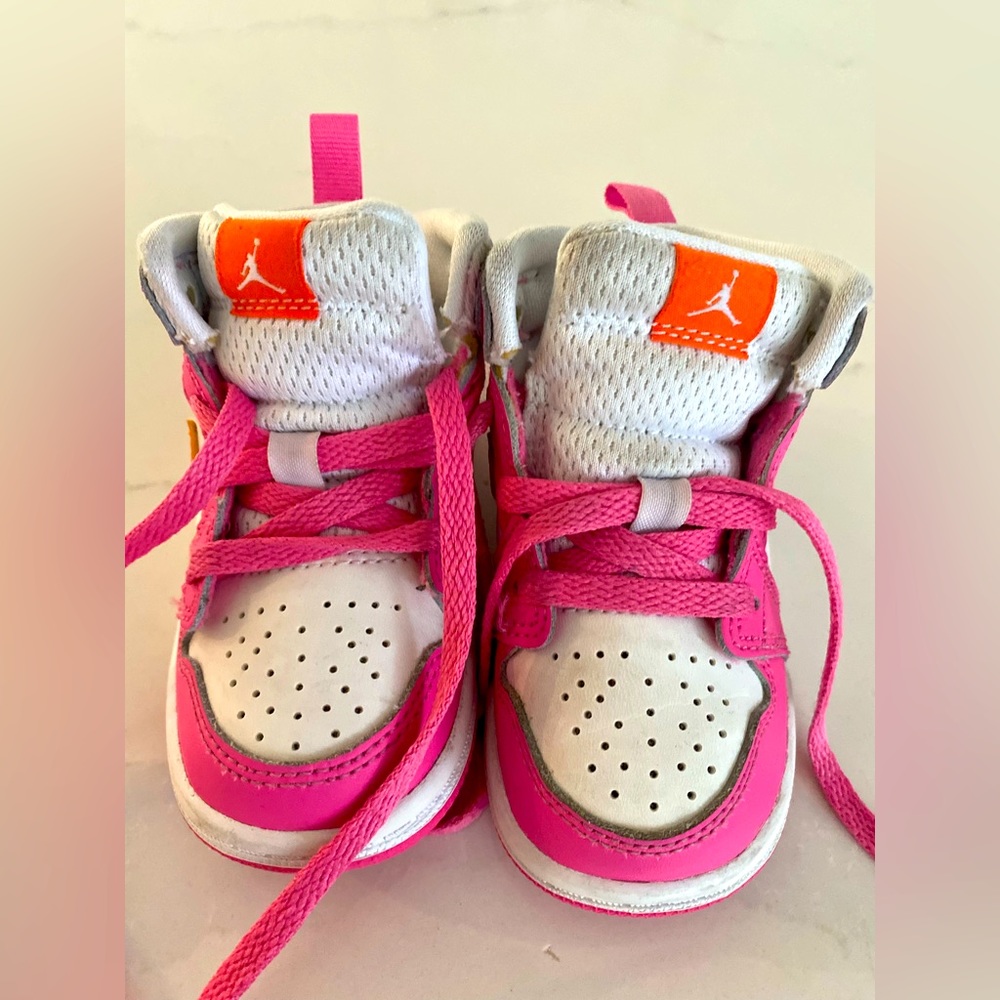 Jordan baby size 5c